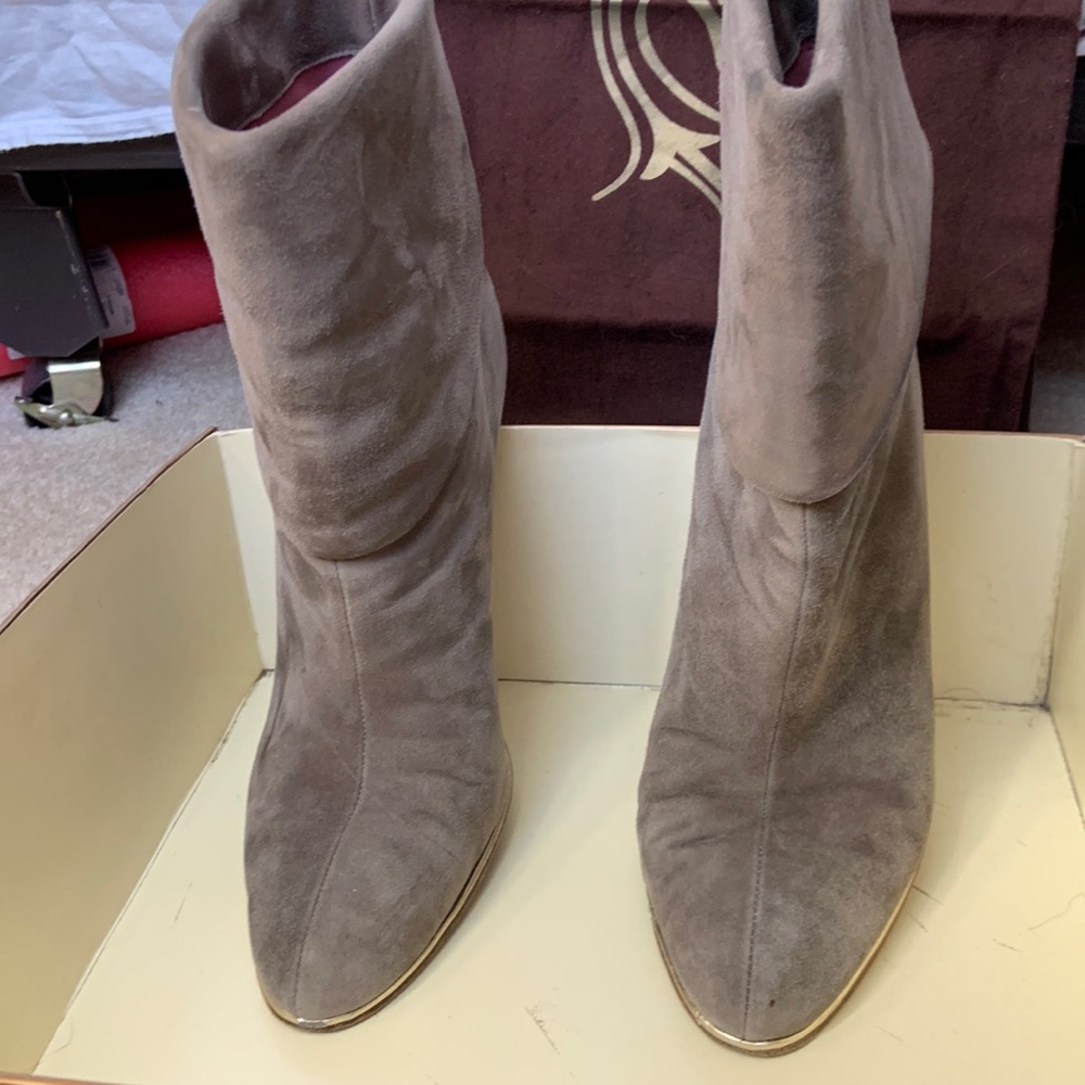 Luxury Rebel gray suede leather boots size 9